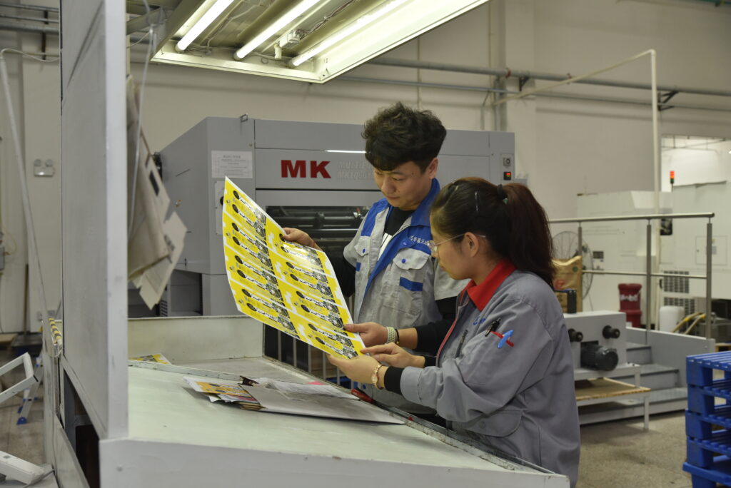 Hot Foil for paper packaging